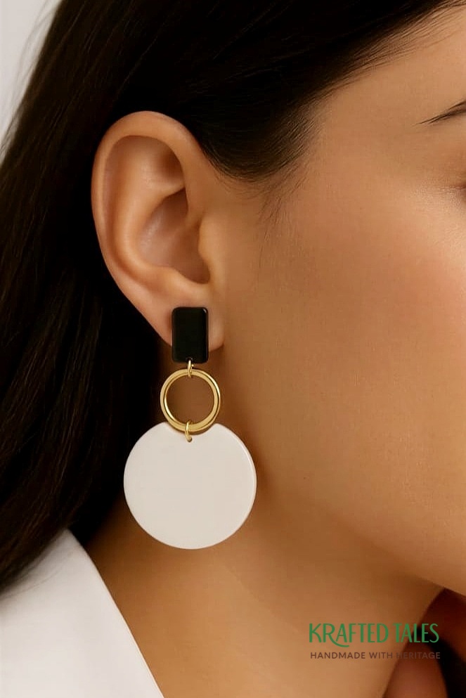 Handmade jewelry in Kolkata India