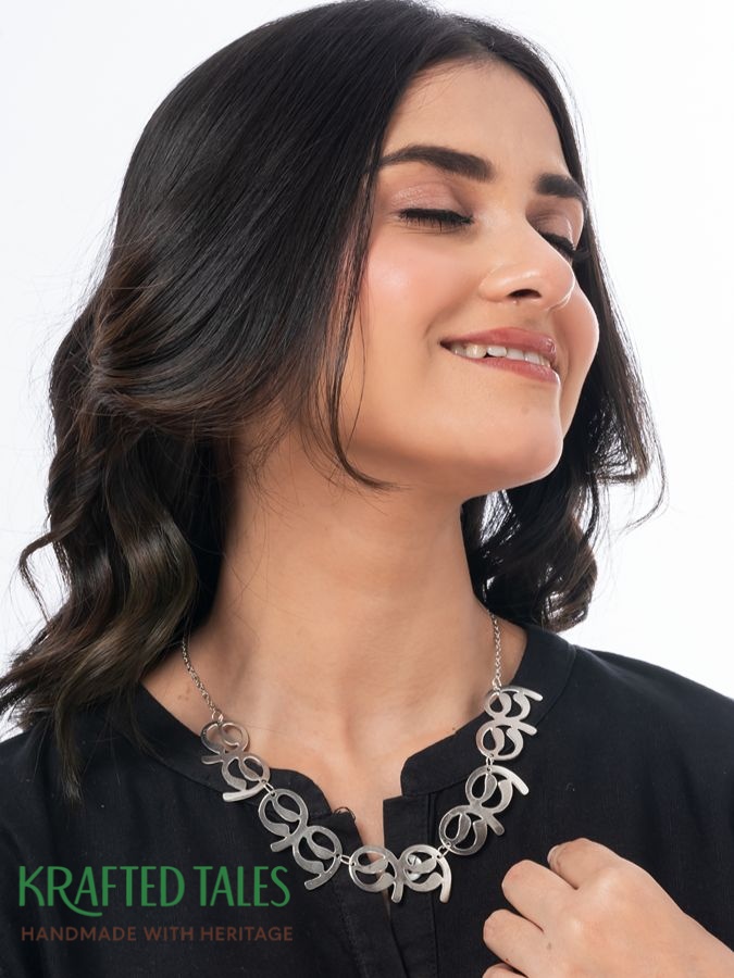 Handmade jewelry in Kolkata India